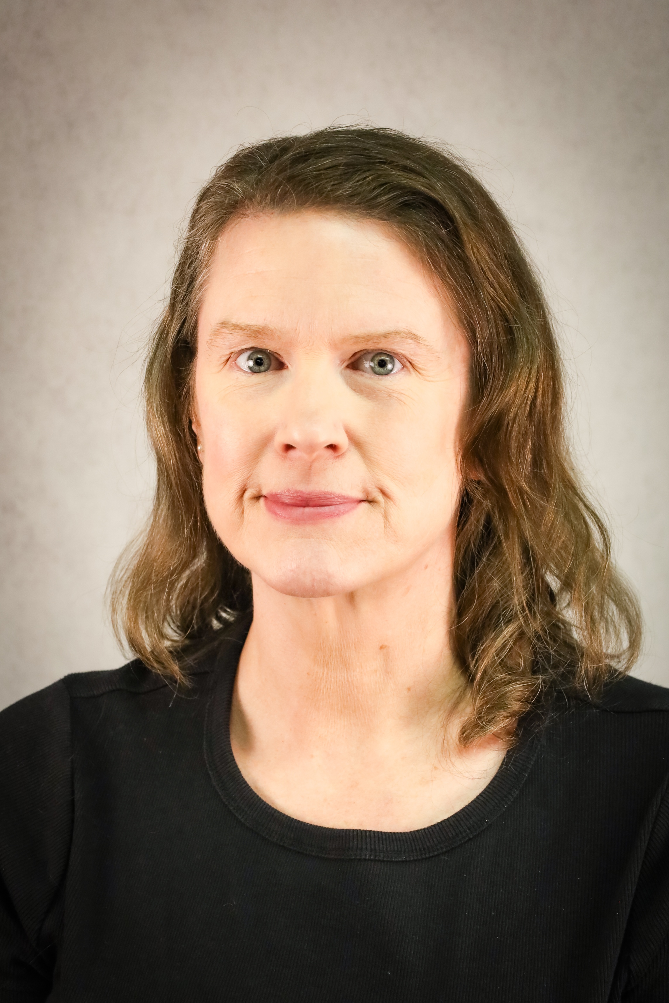 headshot for karen lackey
